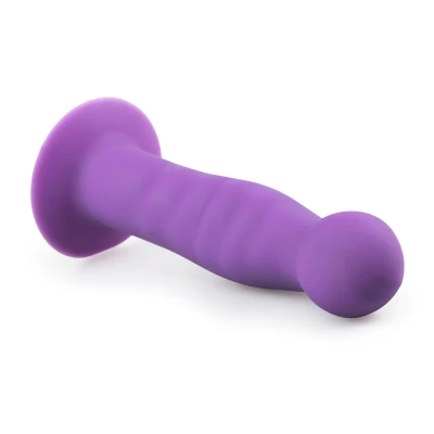 EasyToys - hullámos, tapadókorongos dildó (lila)