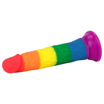 Lovetoy Prider 7.0 - élethű dildó - 19 cm (szivárvány)