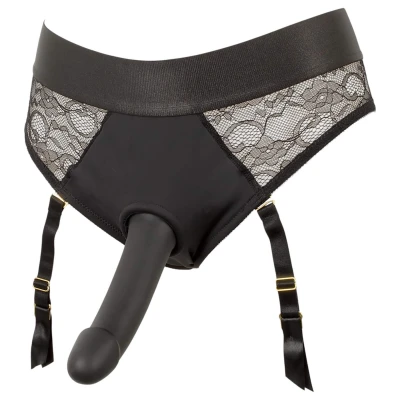 You2Toys - felcsatolható dildó alsóval, strap-on szett (fekete)