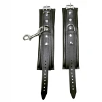 ZADO - bőr csukló bilincs és karabiner (fekete)